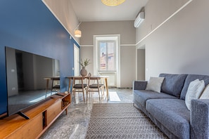 Smart TV - 37 Monti Apartment  (Roma)