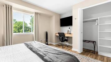 1 chambre, bureau, fer et planche à repasser, Wi-Fi