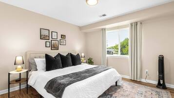 1 間睡房、書桌、熨斗/熨衫板、Wi-Fi