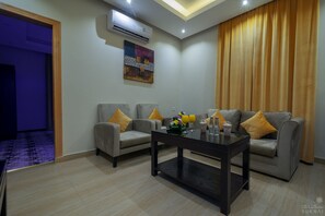 42-inch flat-screen TV with satellite channels - Suknai Jaber Branch (Riyadh)