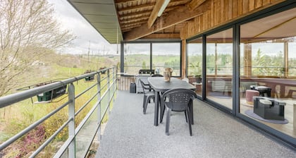 Belle Chaumière au Cœur de la Baie du Mont Saint Michel,