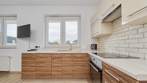 Studio, Balcony | Private kitchen - Comfortable Klimasa Studio by Renters (Wroclaw)