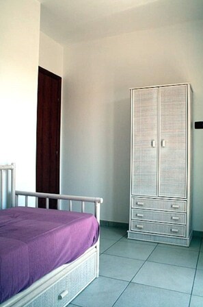 3 habitaciones y caja de seguridad en la habitación 