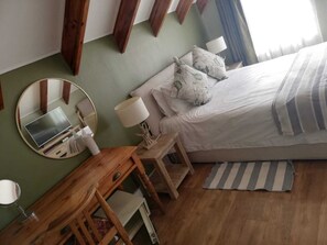 Basic Loft | 1 bedroom, in-room safe, individually decorated, individually furnished