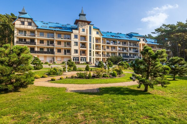 Garden - Modern Apartment Spacerowa by Renters (Dziwnów)