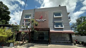 Unclassified image, 5 of 12, button - Jl. Elang No.5 (Tuban)