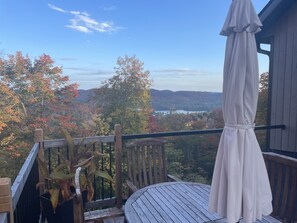 Property grounds - Maison à Loué Pour 4 Mois Avec vue Exceptionnelle. Du 1 Décembre au 31 Mars (Saint-Adolphe-d'Howard)