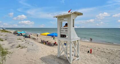 Surf Vibes - Oceanfront with Pools, Top "2nd floor", Amazing Views!