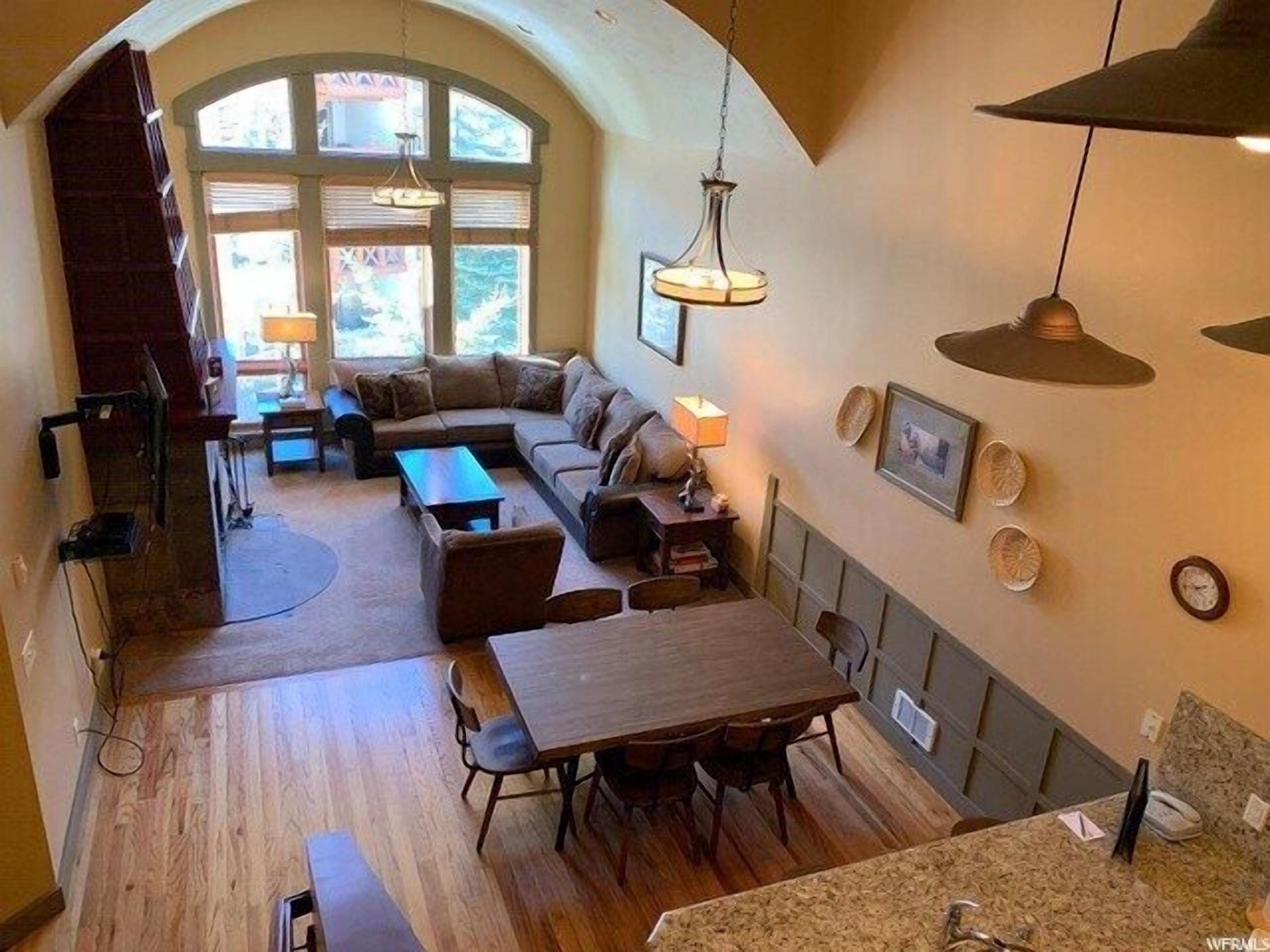 TV, fireplace, video games, DVD player