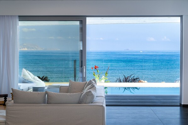View from property - Dias Blue Villa (Hersonissos)