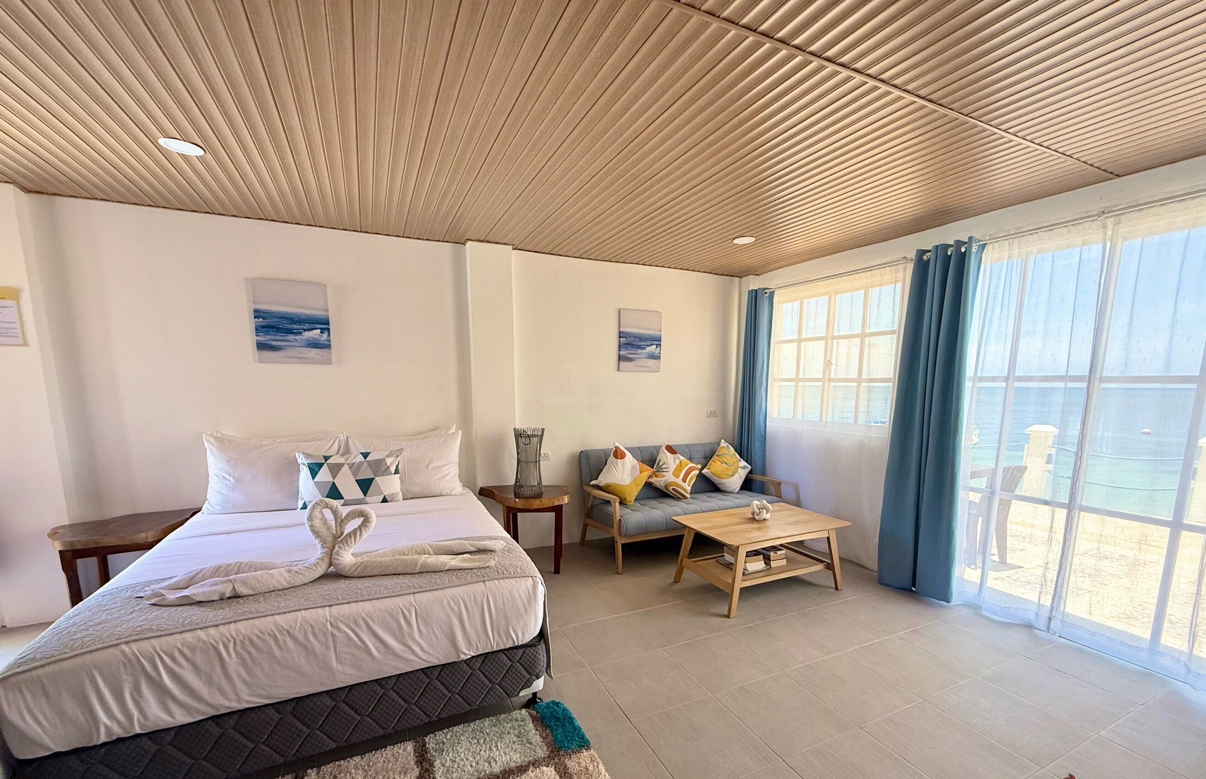 In-room safe, blackout drapes, bed sheets