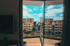 Deluxe-Doppelzimmer, Meerblick | Blick vom Balkon