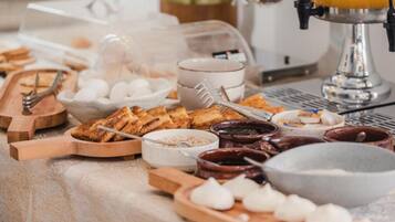 รวมอาหารเช้าแบบคอนติเนนทัล ทุกวัน