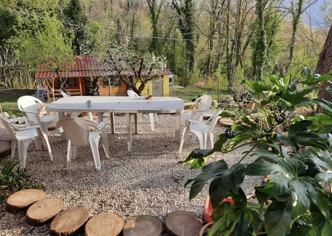Near Rome, lakes, falls, medieval castel and mountains for ski !