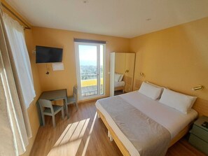 1 quarto, Wi-Fi de cortesia, roupa de cama