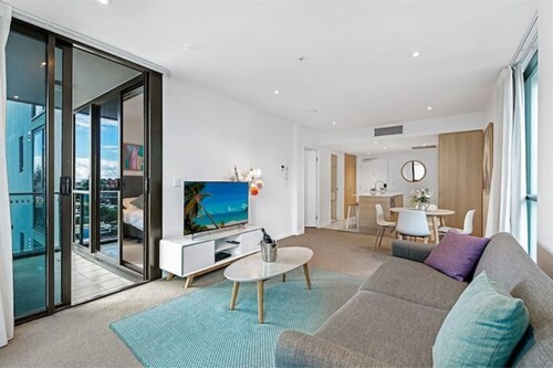 Prime Quality Condo @ The Beach Central Broadbeach