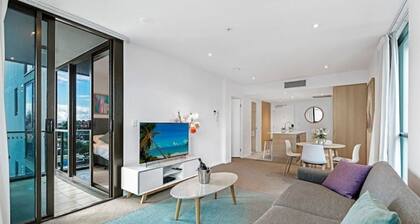 Prime Quality Condo @ The Beach Central Broadbeach