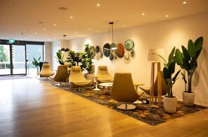 Interior - Prime Q. Residence @ key location near the Beach🏝 (Broadbeach)
