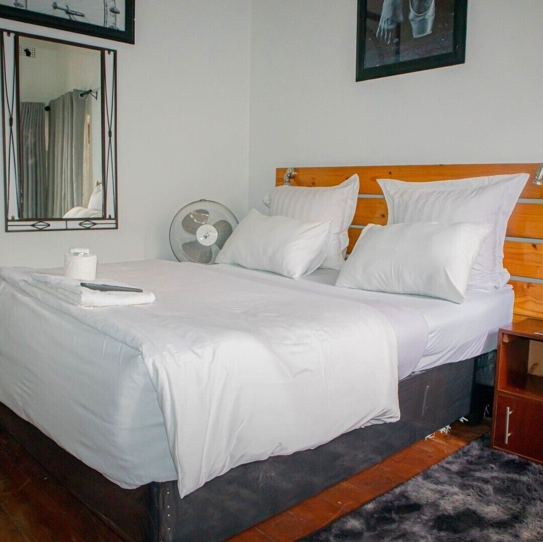 Classic Double Room | Laptop workspace, free WiFi