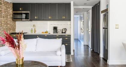 BOND TOWNHOUSE NEW YORK - serviced luxury stays in boutique townhouses-gardens