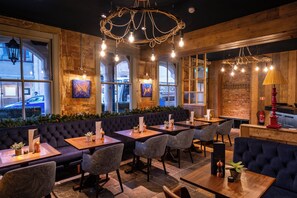 Bar (en la propiedad)