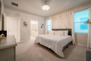 8 camere, ferro/asse da stiro, culla da viaggio, Wi-Fi gratuito