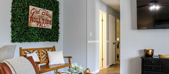 Cozy 3BR/2BA Home Near Bryant-Denny Stadium - Sleeps 7
