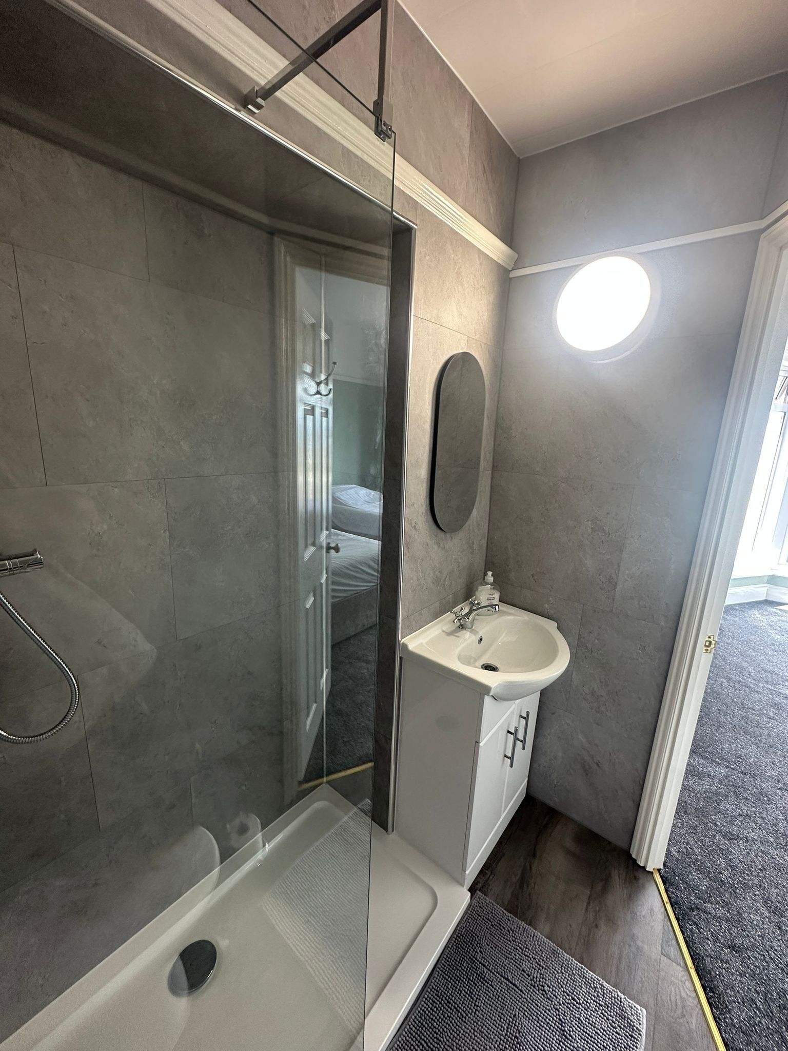 Classic Double Room | Bathroom