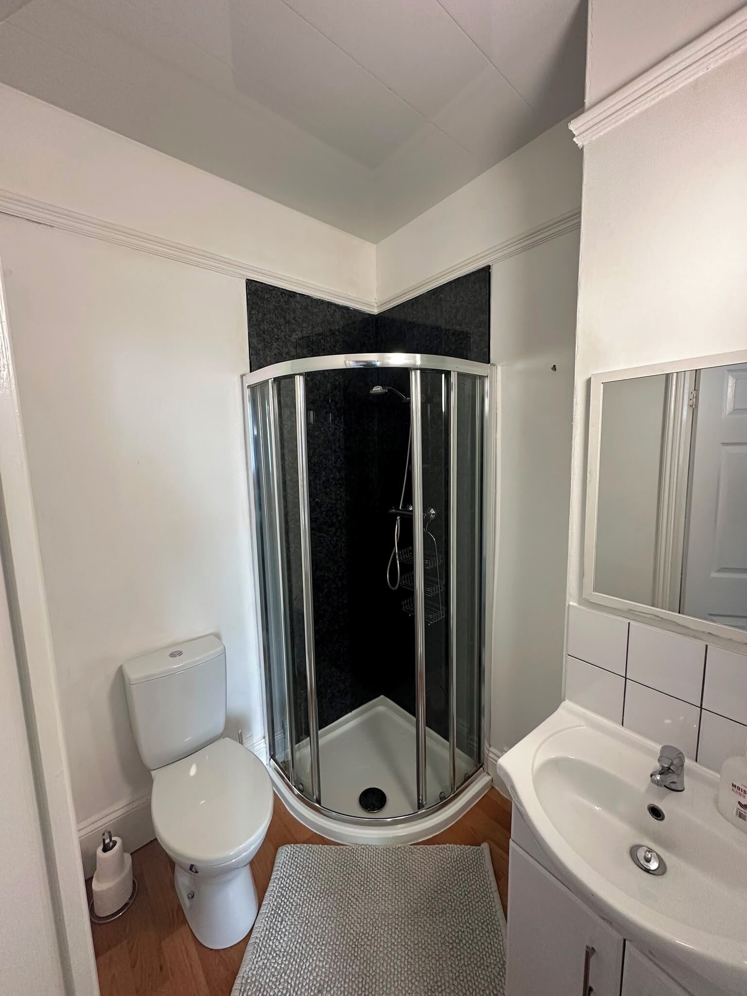 Standard Single Room, Ensuite | Bathroom