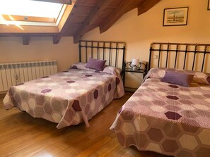4 bedrooms, WiFi, bed sheets