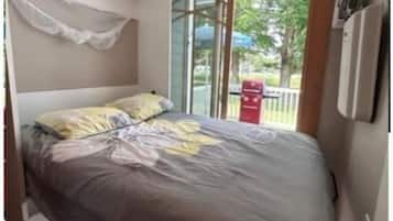 2 bedrooms