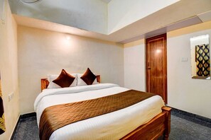 Quarto casal conforto | Quartos à prova de som, Wi-Fi de cortesia
