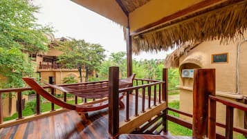 Executive Double Room, Patio, Mountain View