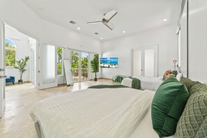 7 slaapkamers, een strijkplank/strijkijzer, reisbedje, wifi