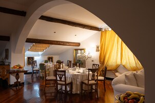 Daily buffet breakfast (EUR 8 per person)