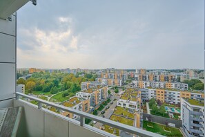 City view from property - Drzewieckiego Apartments by Renters (Wroclaw)