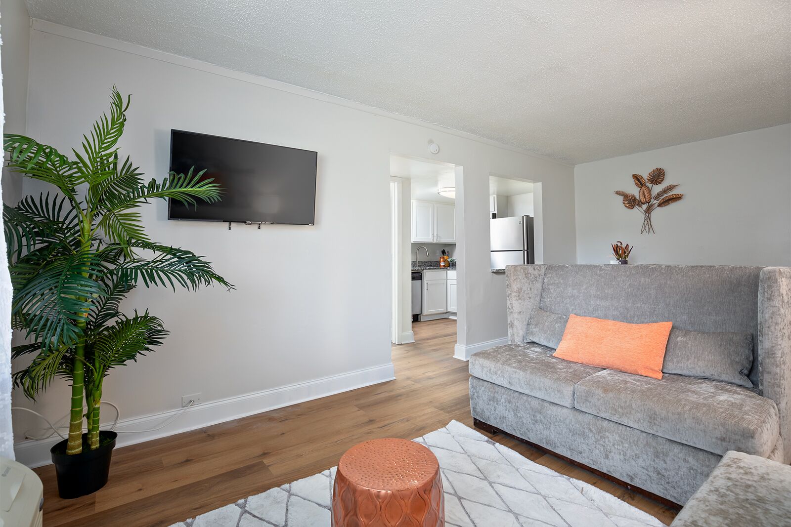 Cute 1- bedroom close to everything! 