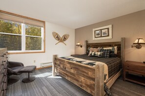 2 chambres, lit parapluie, Wi-Fi gratuit, draps fournis