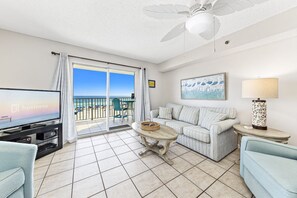 TV - Four Winds 301: Condo with Beach View (Orange Beach)