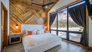 4 bedrooms, WiFi, bed sheets