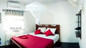 3 slaapkamers, een strijkplank/strijkijzer, wifi, beddengoed