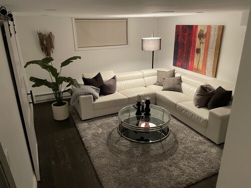 Your ideal Home Away From Home