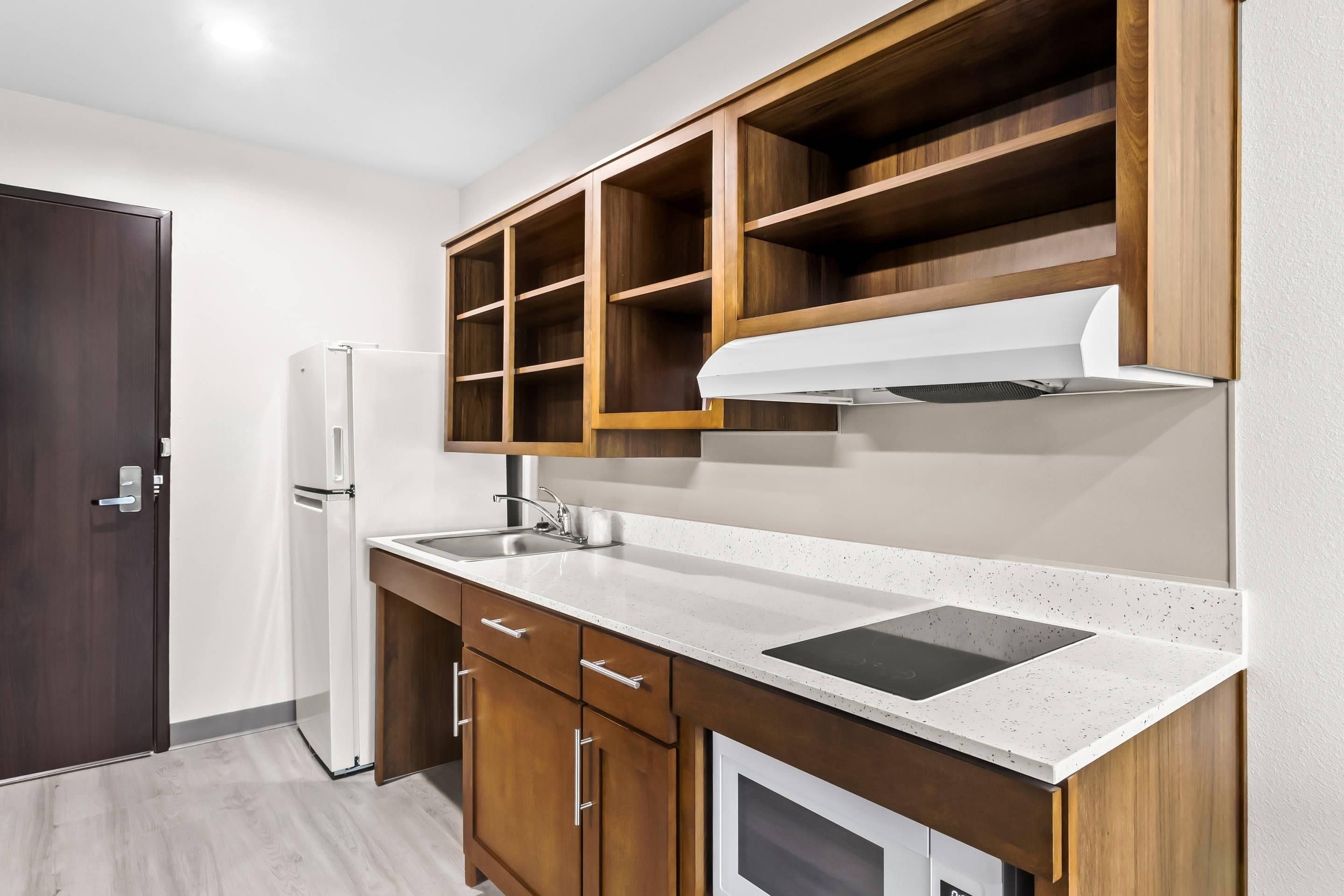 Suite, 1 Queen Bed, Accessible, Non Smoking (Roll-In Shower) | Desk, laptop workspace, individually furnished, bed sheets