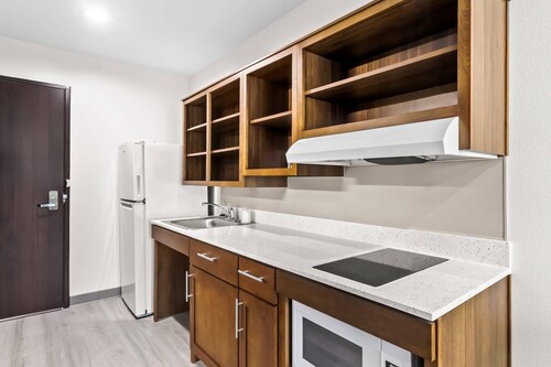 Woodspring Suites South Houston Hobby