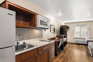 Individualmente mobiliados, escrivaninha