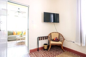 Living area - Boho chic 2 bedroom in Miramar  1B (San Juan)