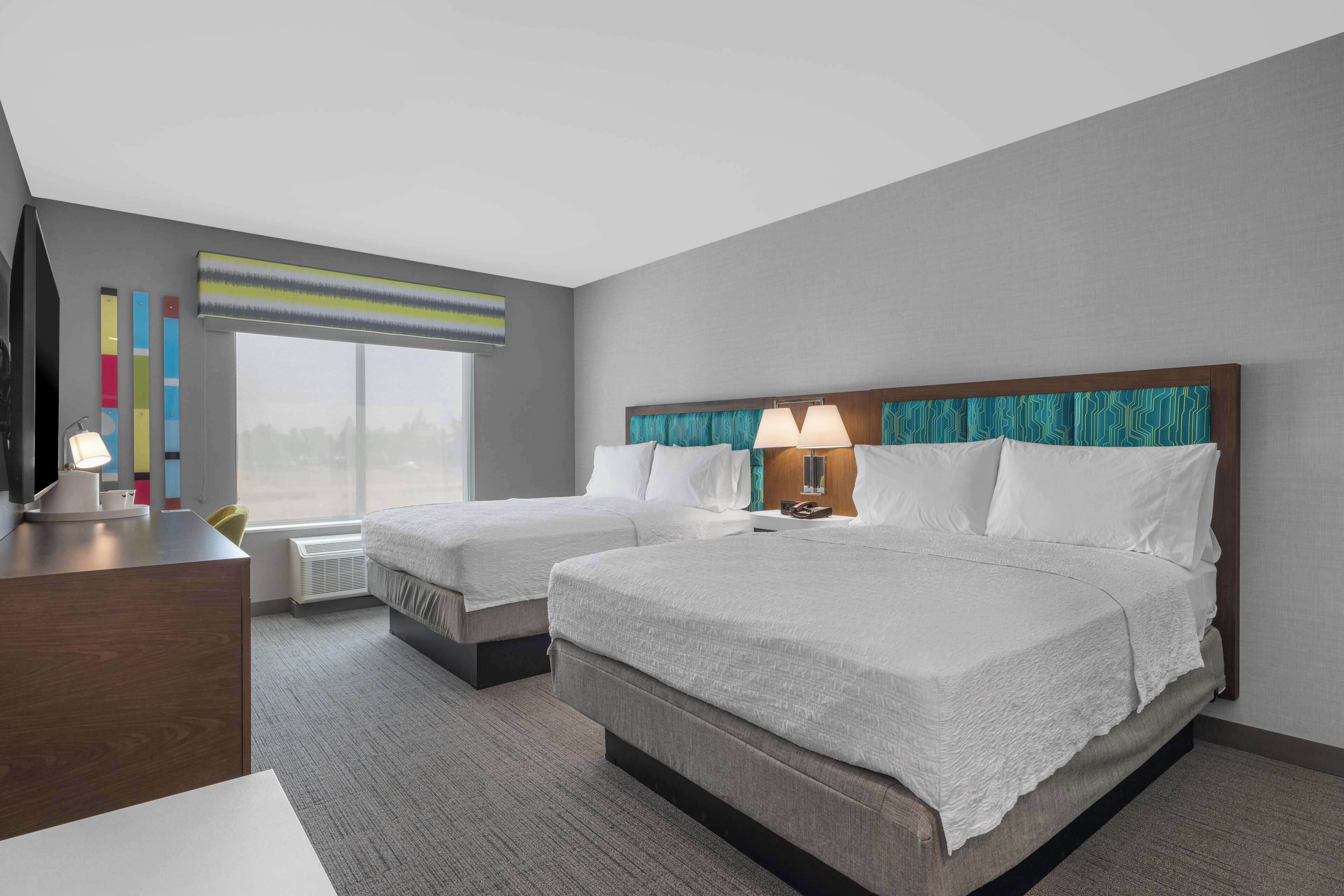 Photo - Hampton Inn & Suites Bakersfield Central