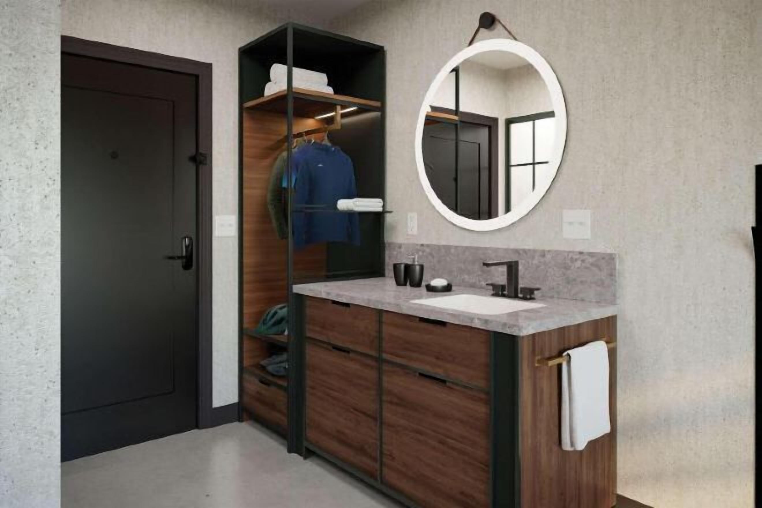 Pengering rambut, tuala disediakan, sabun, syampu 