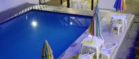 Alberca al aire libre