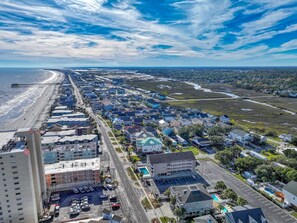 Aerial view - Oceanfront 3bed/2.5bath-Water's Edge Resort-801 Indoor/Outdoor Pool & Hot Tub (Garden City Beach)